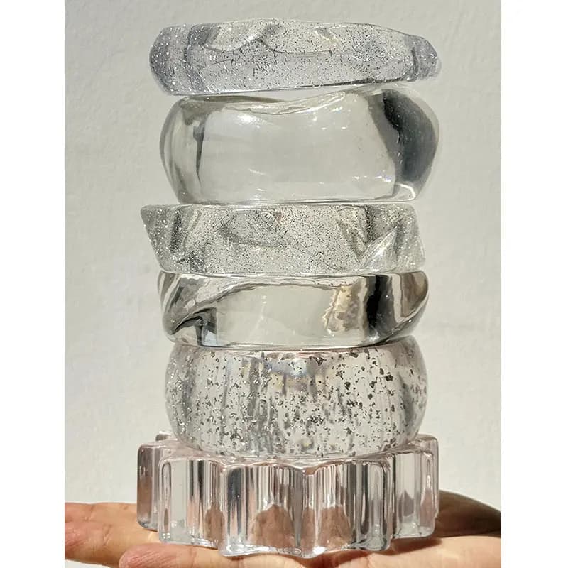 Bracciale in resina lucida trasparente irregolare intrecciata alieno Bracciale con decorazione per le vacanze estive per gioielli alla moda da donna 2025