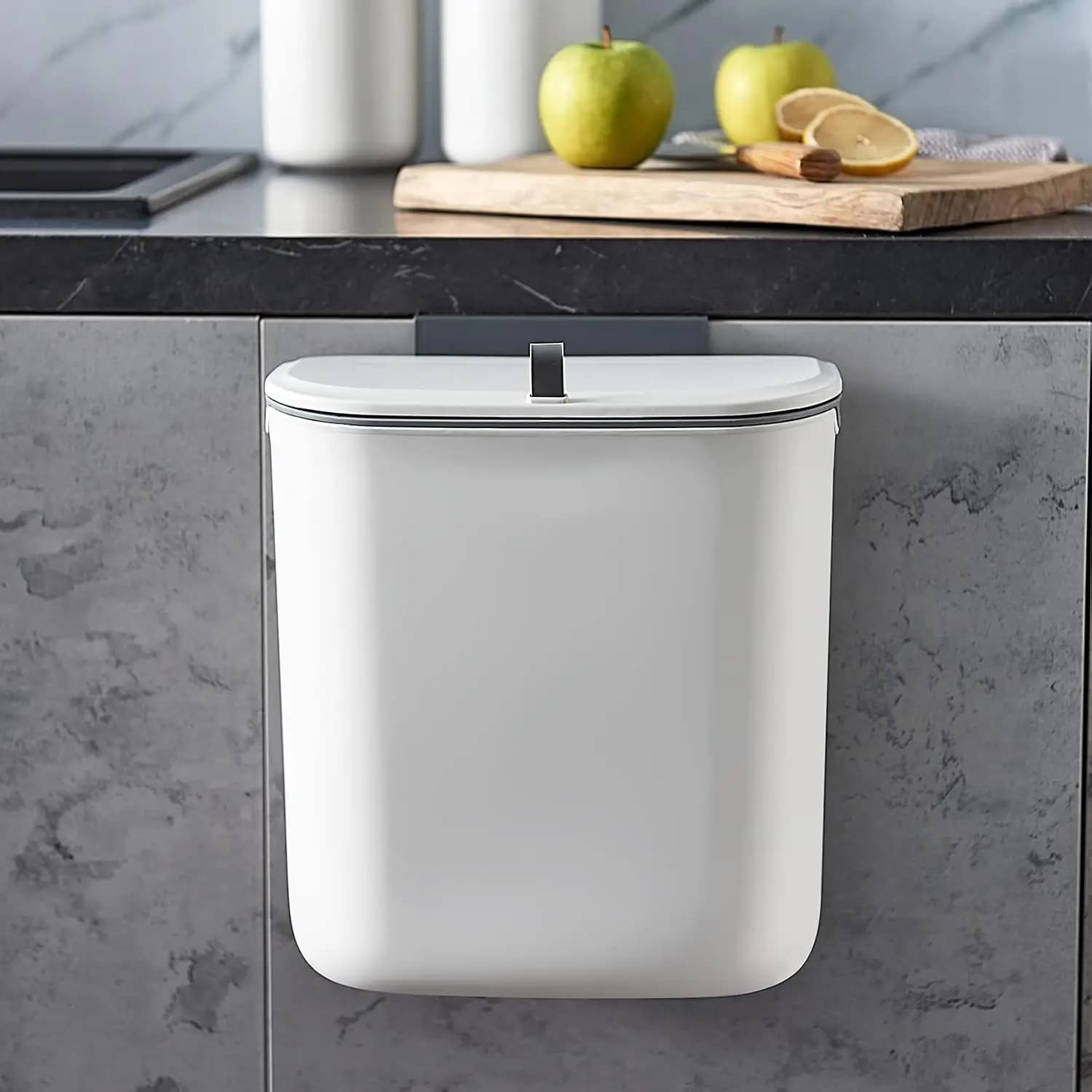 ELPHECO Contenitore per Compostaggio, Bidone della Spazzatura da 2,5 Galloni con Coperchio, per Appendere sotto il Lavello o sulla Porta dell'Armadio della Cucina, in Plastica