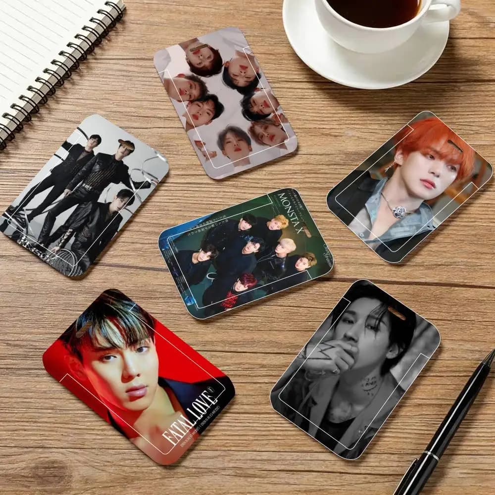 MONSTA X Kpop Boy Porta Badge con Cordino da Collo, Porta Tessera, Portachiavi, Custodia per Credenziali da Lavoro, Regalo