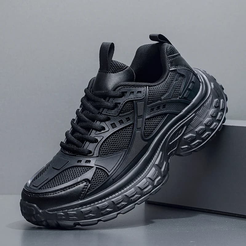Scarpe sportive di moda per uomo Sneakers in mesh traspirante con fondo spesso Scarpe da passeggio da corsa casual da uomo 2025 Nuove scarpe da ginnastica alla moda