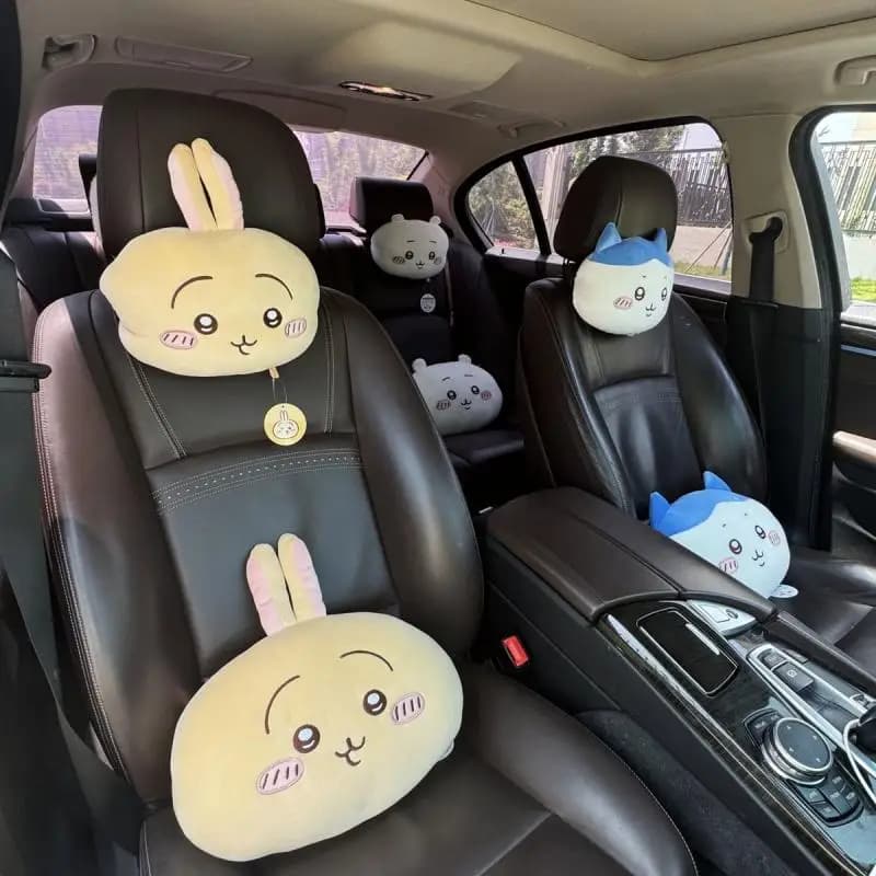 Chiikawa Seggiolino auto Cuscino per il collo Cuscino per la vita Peluche Decorazione per auto carina Cartone animato Oggetto carino Usagi Decorazione per auto Accessori Regalo