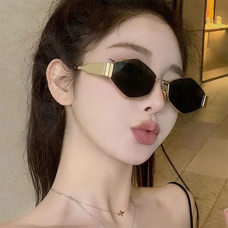 Hexagon Polygon Sunglasses Vintage Luxury Unique UV400 Irregular Frame Eyewear Unisex Street Shoot Party Shades