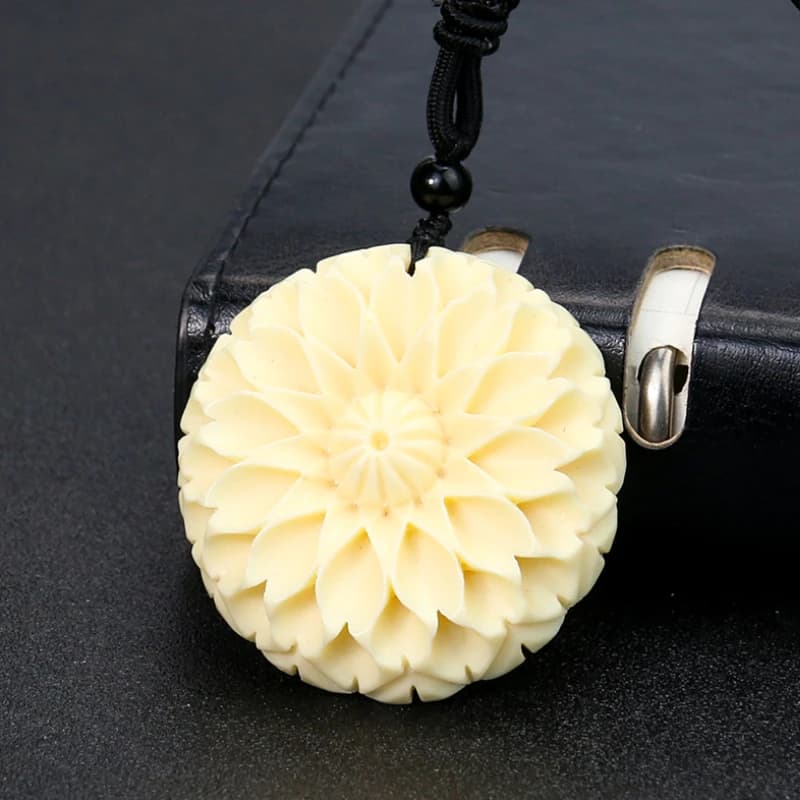 Real ivory nut flower of life necklace TAGUA pendant coconut chrysanthemum sweater chain woman 7 Chakra healing jewelry Yoga
