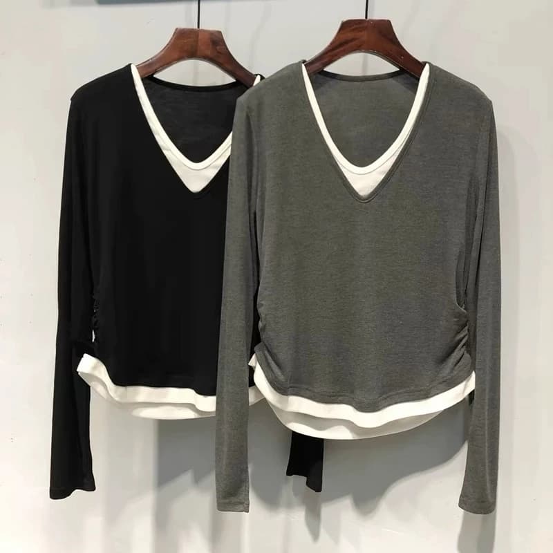T-shirt da donna con scollo a V finta due pezzi manica lunga top ampio moda coreana casual versatile tinta unita primavera autunno