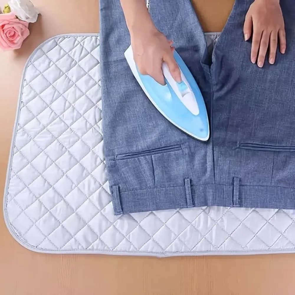 Large Folding Laundry Ironing Mat Thickened Heat Resistant Iron Board Cover Efficient Anti-Slip Tabletop Iron Pad Hotel