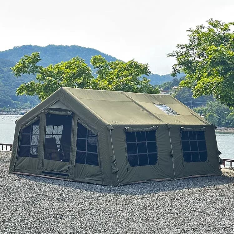 Vendita calda! Tenda gonfiabile di lusso da 17,2 due stanze per campeggio all'aperto in famiglia