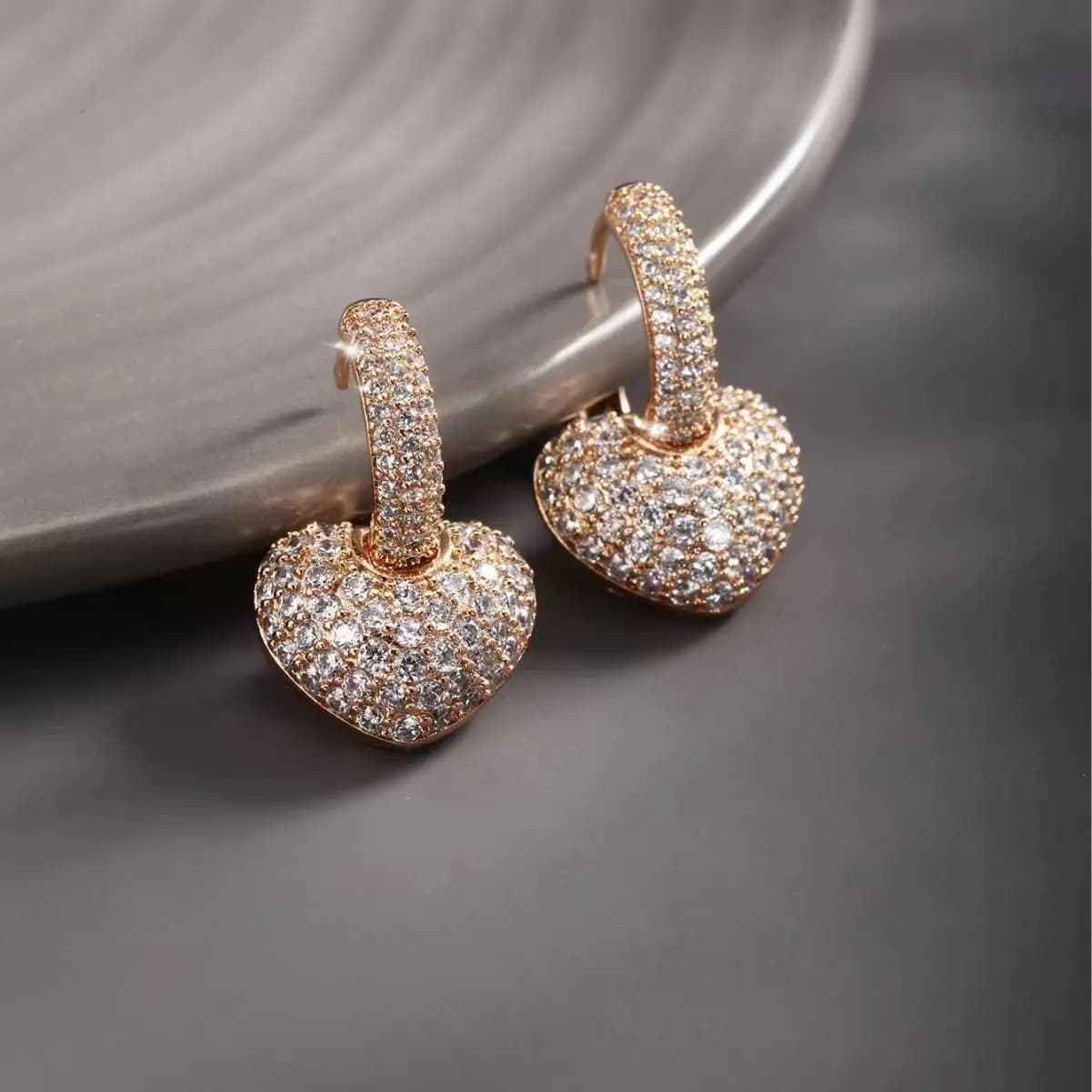 Orecchini a Cerchio Vuoti Color Oro da Donna con Zirconi CZ Scintillanti, Orecchini a Cerchio di Lusso Trendy da Donna, Gioielli Statement