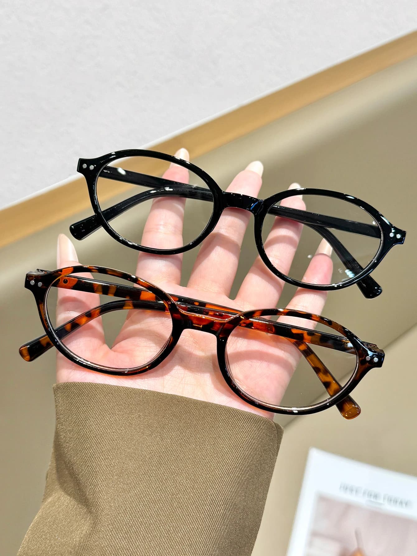 2pcs compact oval lens glasses decorative full frame frame casual street makeup decorative glasses