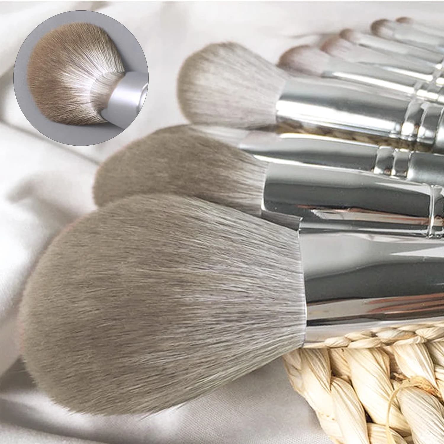 Set di pennelli per trucco portatile per la prima vista Strumenti di bellezza per principianti per capelli morbidi per kit completo di fard e fondotinta