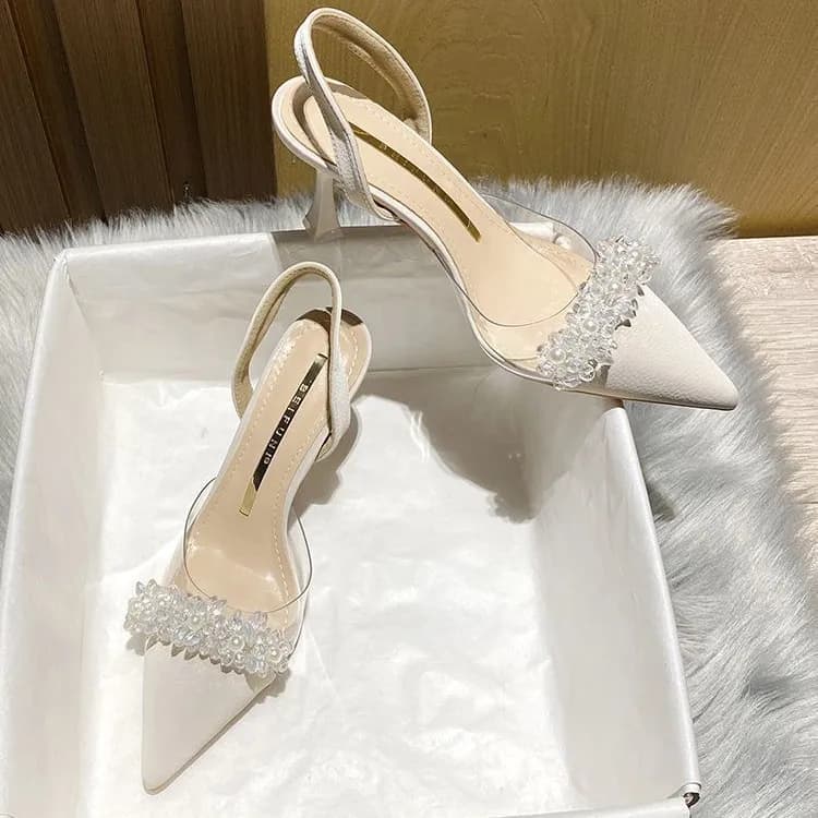 Versione coreana di scarpe singole da donna 2026, nuovo design di nicchia con tacchi alti versatili da abbinare a gonne