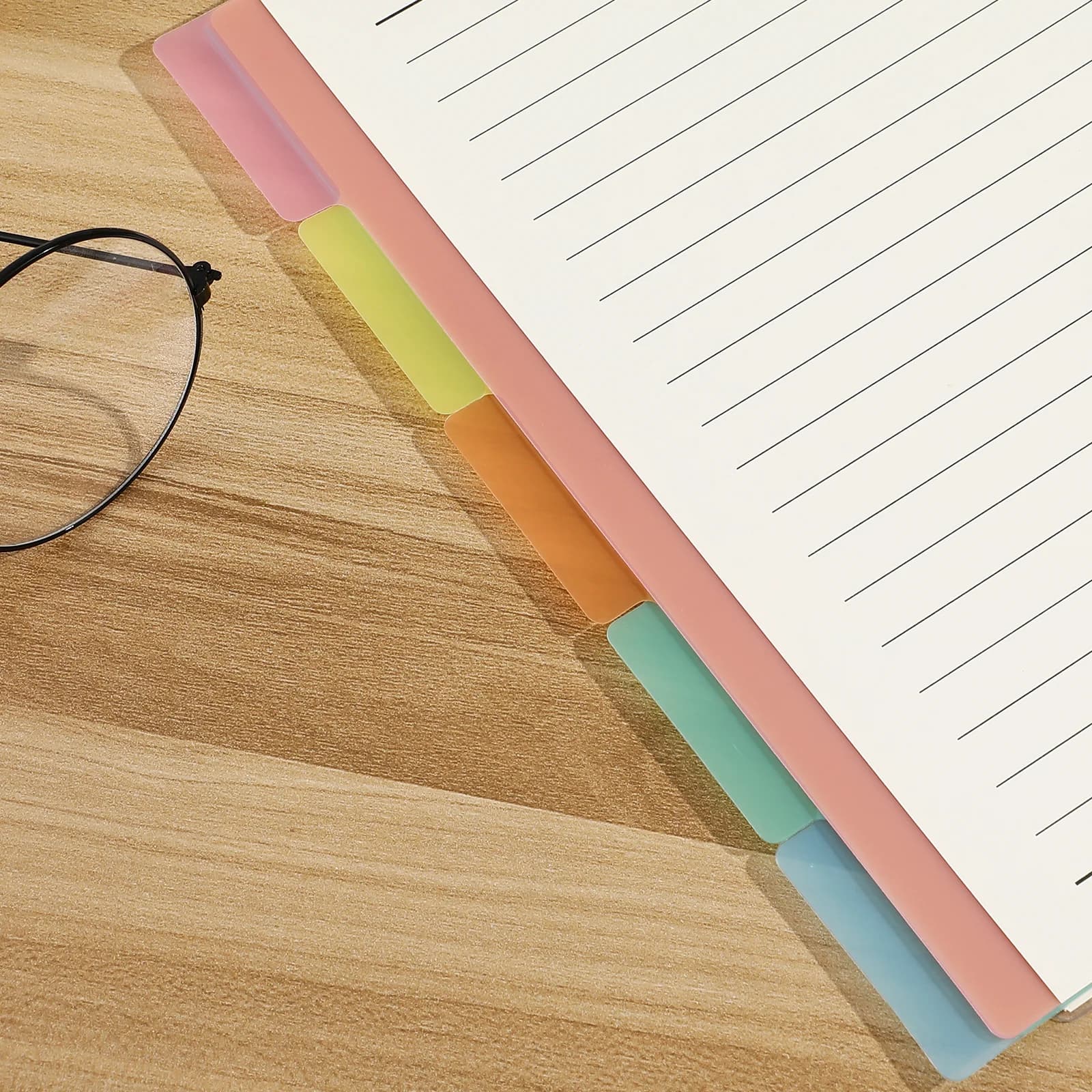 Divisori per raccoglitori in plastica da 10 pezzi con linguette Etichette traslucide Divisori per indice per quaderni A5 Schede di lavoro per studio per raccoglitori