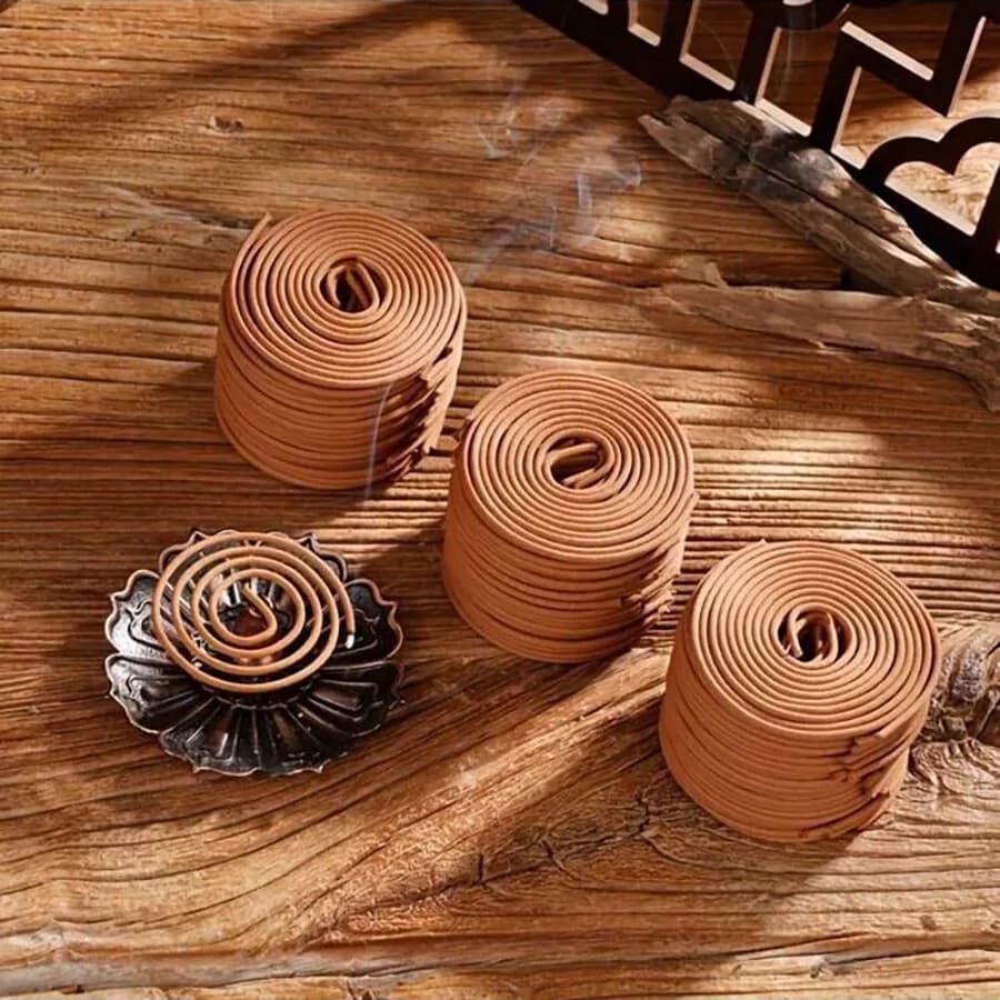 Sandalwood Spiral Aromatherapy Sticks, 40/88 Coils, with a Pleasant Sandalwood Scent, Suitable for Meditation, Yoga, and Home Air Freshening, with a Long-Lasting Fragrance