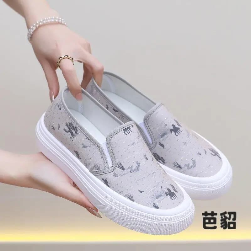 Summer New Women's Canvas Shoes Soft Bottom Anti-Slip Slip-On Fashionable Cactus Print Casual Low-Top Flat Heel Footwear