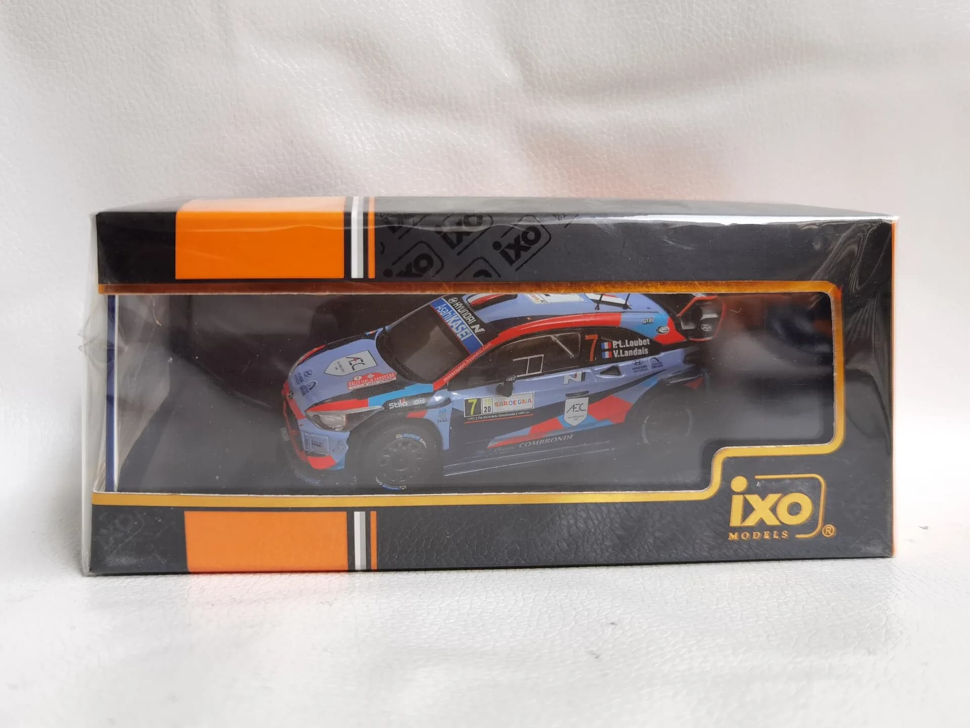Difetti sulla superficie della vernice Diecast IXO Scala 1/43 # Modellino Auto in Lega 7 HYUNDAI I20 WRC 2020 2b