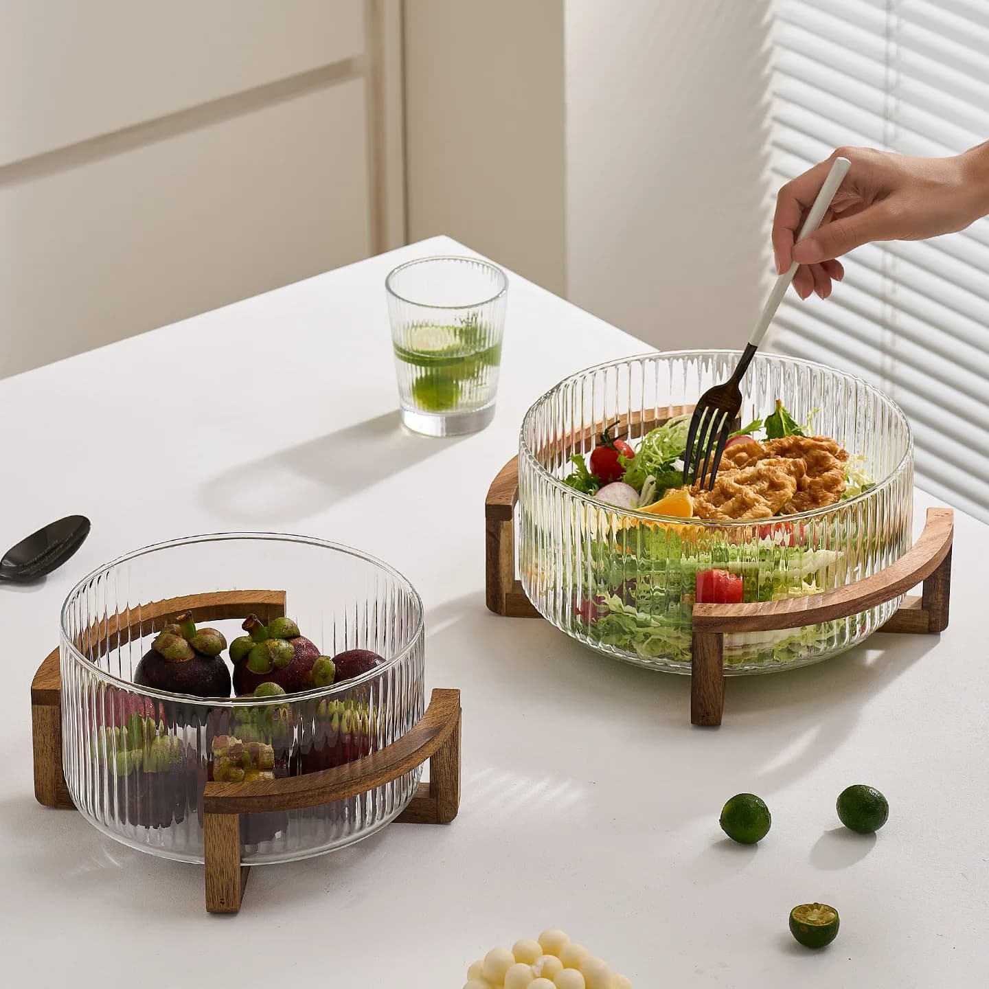 Ciotola in Vetro con Strisce Verticali Semplici, Piatto per Insalata, Contenitore per Piatti Freddi Self-Service con Coperchio, per Conservare Snack, Caramelle, Frutta Secca