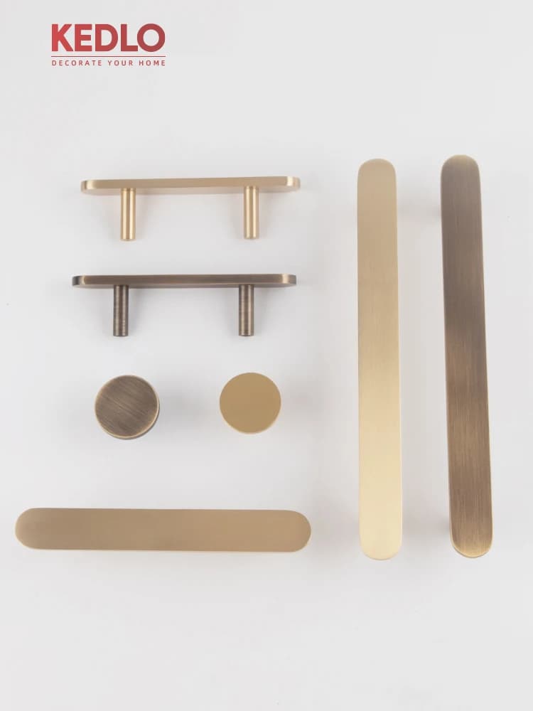 Maniglia piatta minimalista in ottone massiccio KEDLO, maniglia moderna in ottone spazzolato per cassetti da cucina, maniglia in ottone anticato.