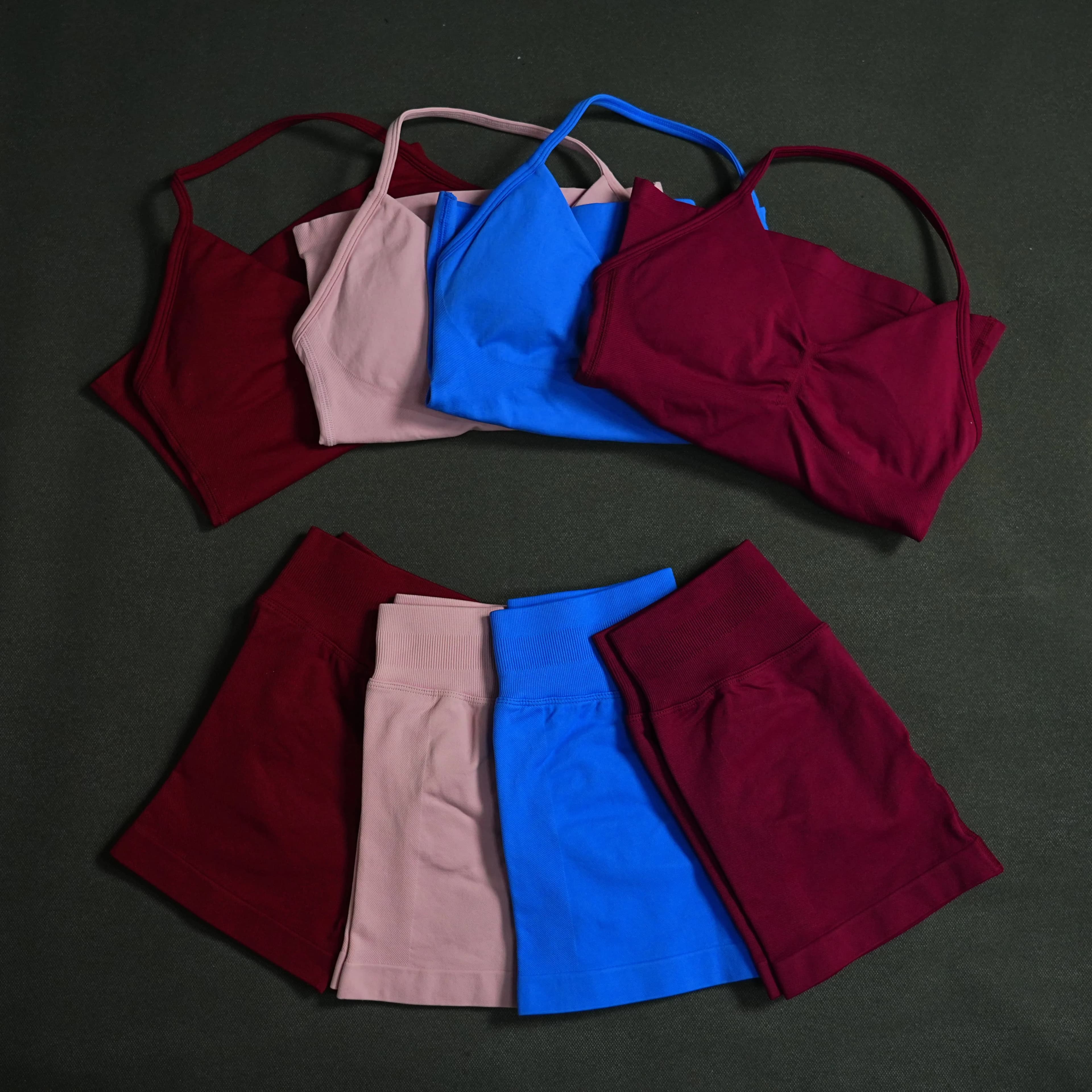 Leggings DHHUG Impact con logo da donna, pantaloni da yoga a vita bassa e modellanti, top da yoga, canotte e set sportivi