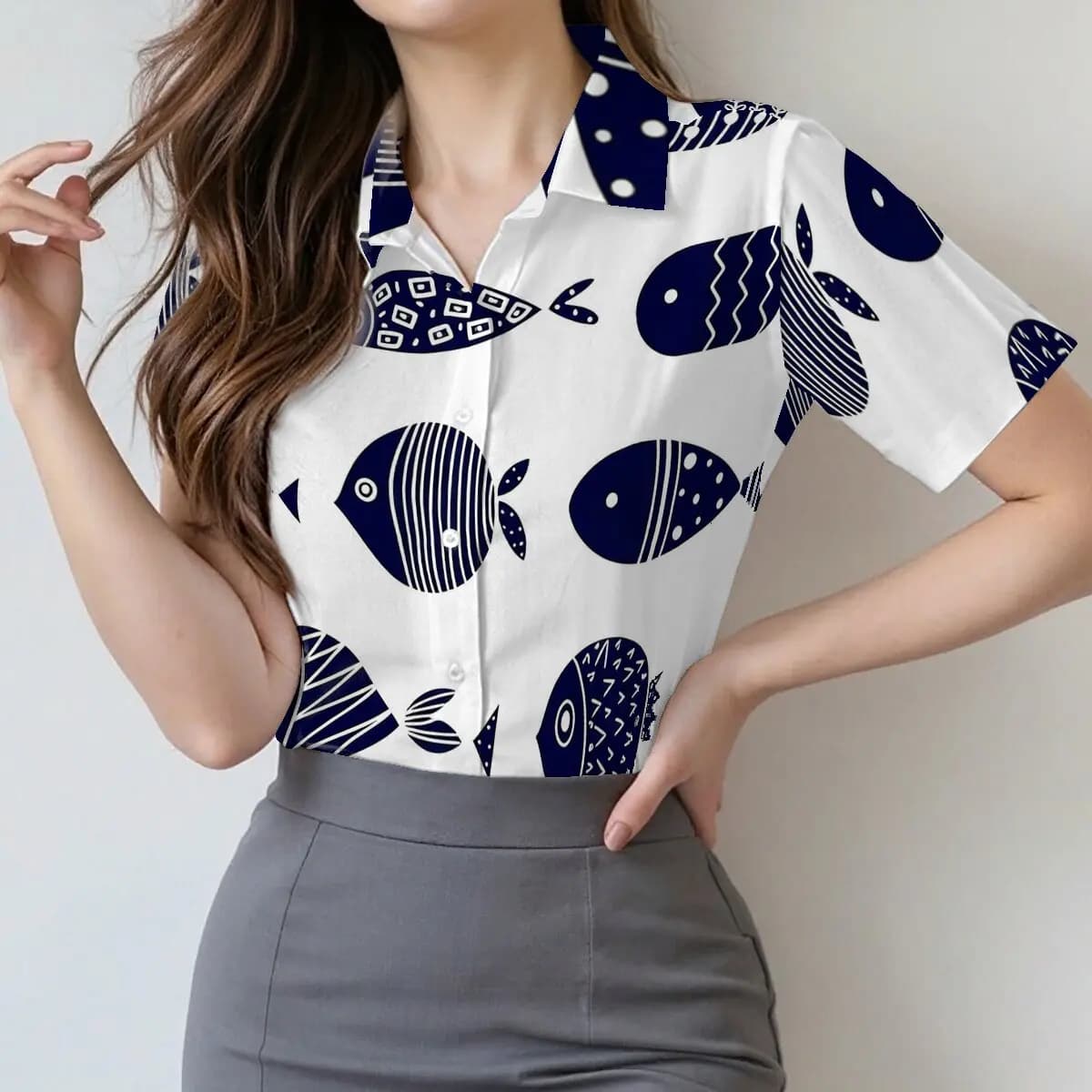 Camicia estiva da donna a maniche corte con risvolto, stile cartone animato con pesci e oceano, casual e divertente per feste e occasioni sociali alla moda