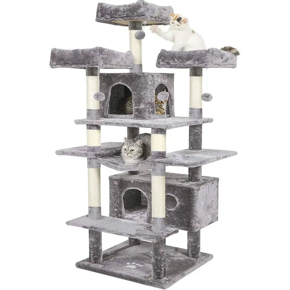 *Modern large wooden cat tree with sisal rope is suitable for cats to play and rest in living room and bedroom cat tower