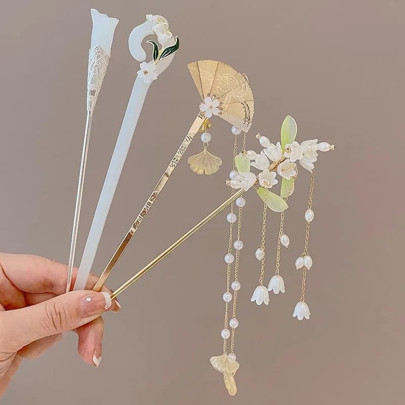 Forcina per capelli con fiore di lusso leggero per donna Fermagli per capelli con nappa floreale a farfalla in stile cinese Eleganti gioielli in metallo