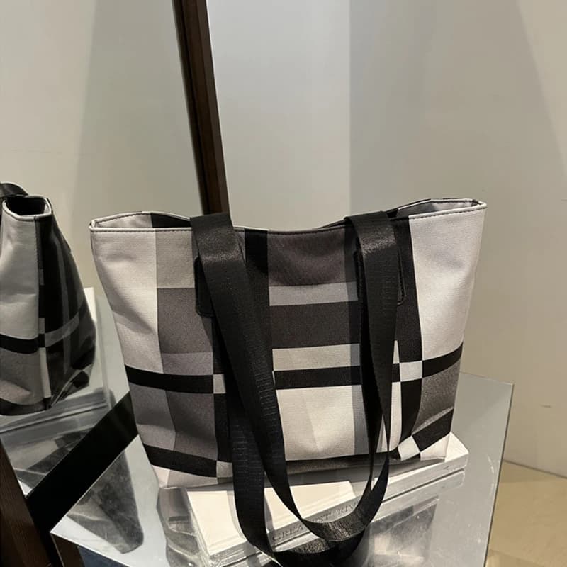 Tote Bag Women's New Fashion Women's Shoulder Bag Handbag Women's Bag Checkered Commuter Bag