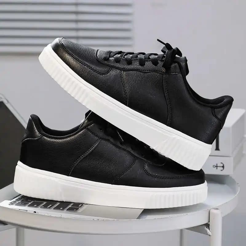 Sneakers da Donna con Suola Spessa e Rialzo Interno, Scarpe Argento per Turismo e Sport, Economiche e di Tendenza