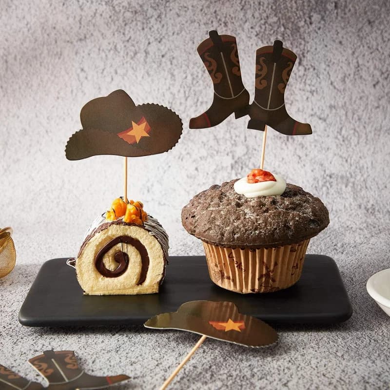 24 pezzi di cappelli da cowboy e stivali Toppers per cupcake, forniture per feste a tema western, decorazioni per torte di compleanno, plettri per baby shower