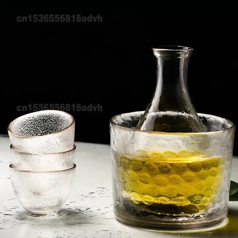 Set di bicchieri da vino in stile giapponese, vaso per sake con tre bicchieri, design smerigliato a martello, set di vasi regalo, elegante