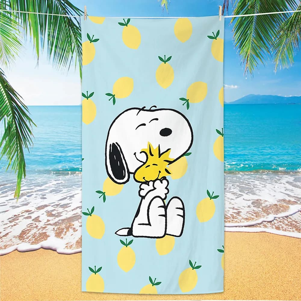Asciugamano da spiaggia in microfibra Snoopy Asciugamano da spiaggia di classe A dei cartoni animati Asciugamano da spiaggia estivo Comodo telo da mare morbido