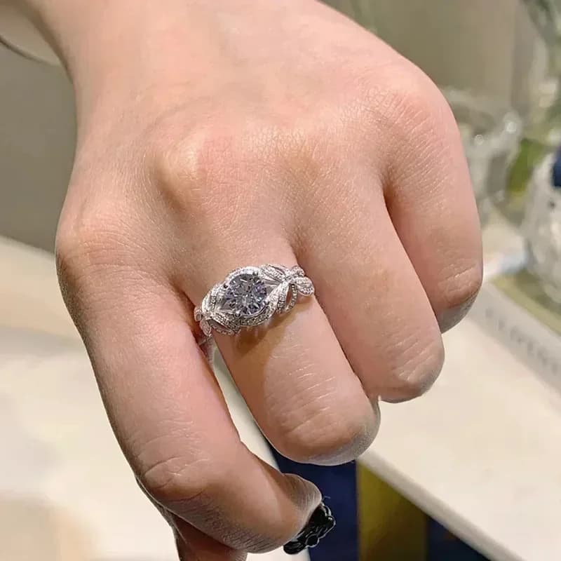 2025 New High end European and American Fairy Ring, Female Bow Geometric Design, Elegant, Sweet, Light Luxury Style Jewelry