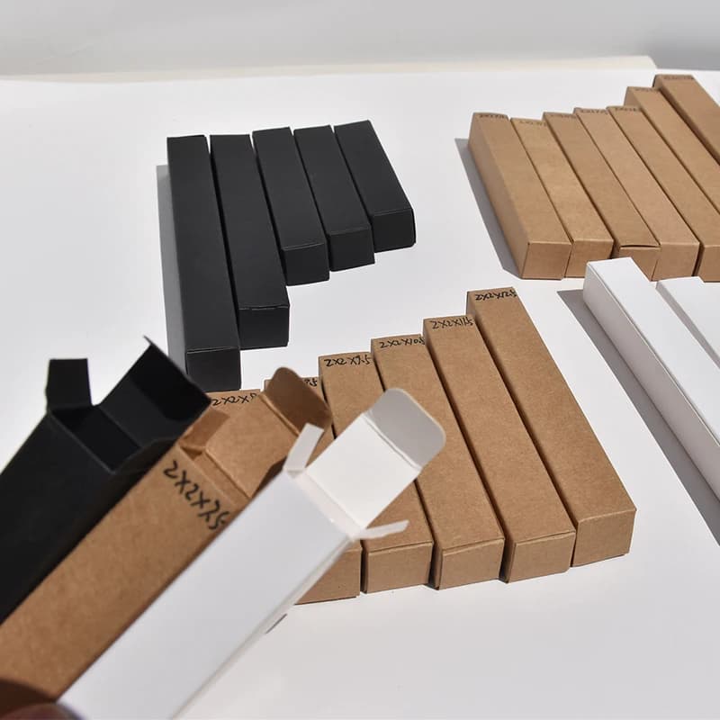Scatola d'imballaggio rettangolare in bianco della scatola d'imballaggio del tubo del libro bianco 100pcs per l'imballaggio della bottiglia del rossetto/profumo/olio essenziale