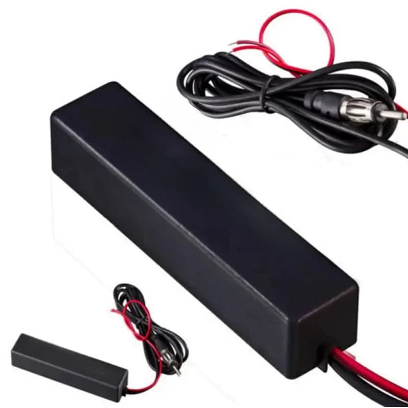 Antenna nascosta per veicoli per auto Radio Amplificatore di ricezione del segnale FM Amplificatore di amplificatore Design dell'antenna amplificata nascosta