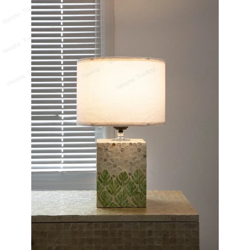 Lampada da scrivania creativa di lusso a forma di conchiglia, per soggiorno, camera da letto, comodino, hotel, camera nuziale, casa vacanze, studio, decorazione