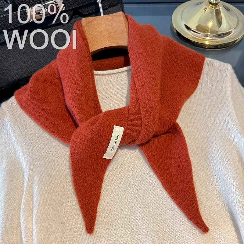 Sciarpa triangolare coreana britannica 100% lana Sciarpa triangolare di nicchia Sciarpa da donna Sciarpa lavorata a maglia Scialle invernale Poncho caldo Echarpe