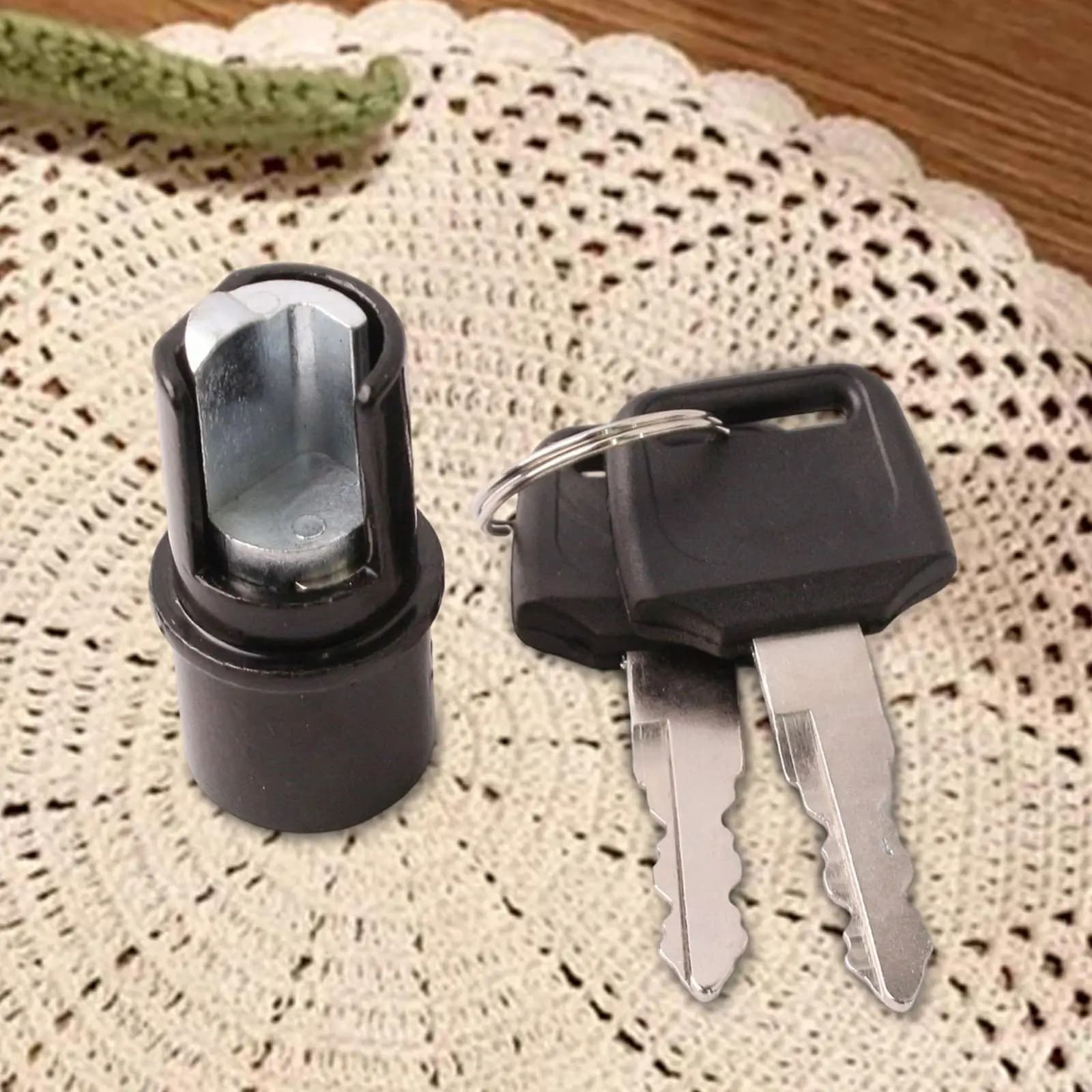 Lock for Roll-up Truck Bed Truck Bed Top Accessories for Truck Bed Tonneau Cover Anti-theves with 2 Keys Stable Upgrade Security