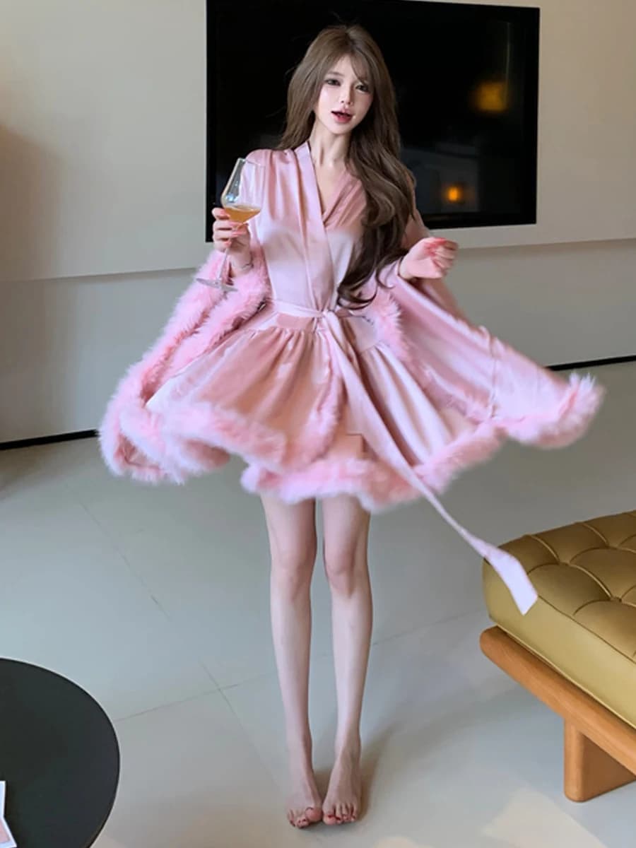 New Sexy Bridalcase with Feather, Chinese Style, Night Shirt and Bride Suit for the Bride