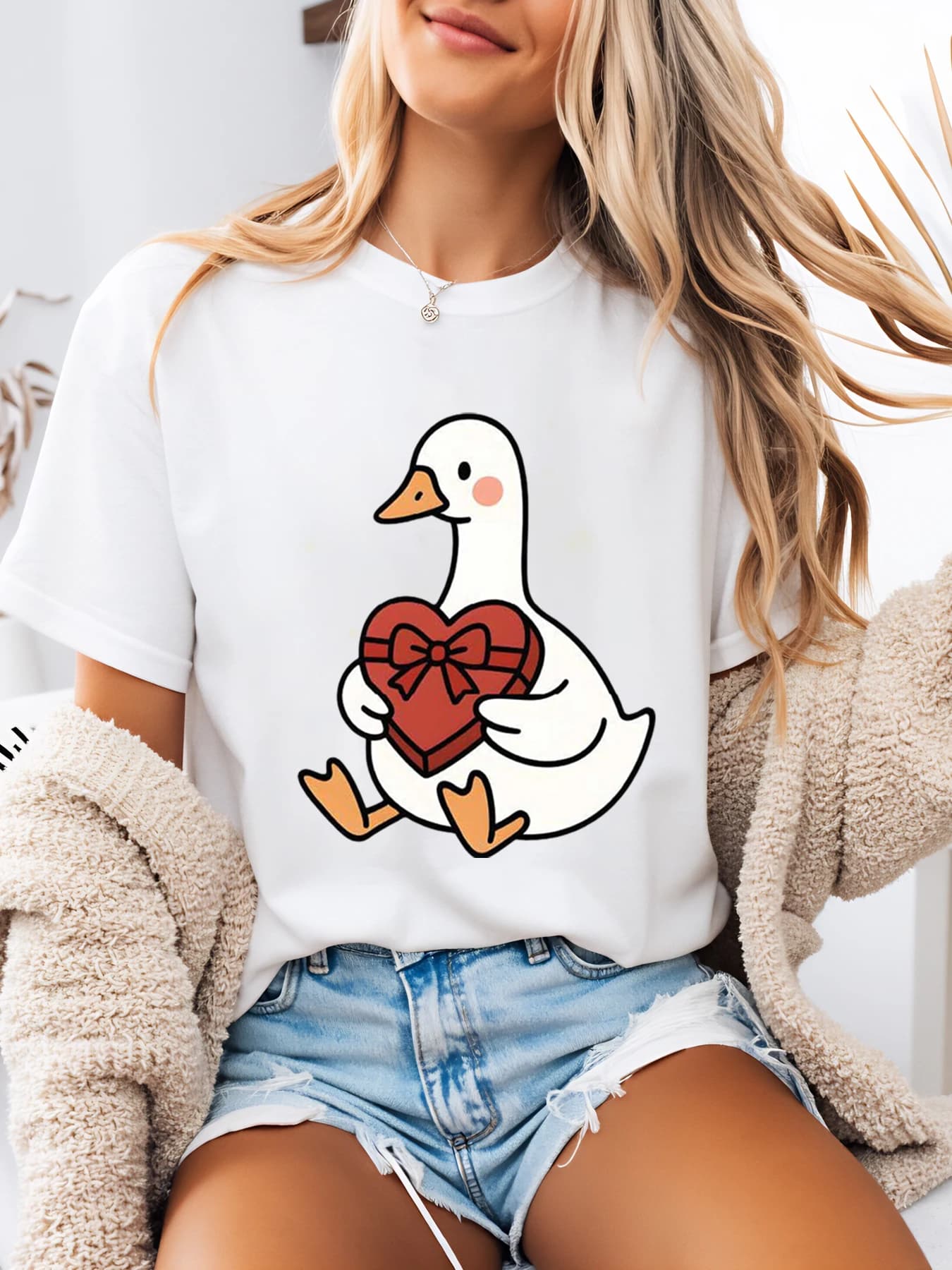 Duck Holding Heart Box T-shirt with Valentine's Print Casual Clothing Women White Plus Size