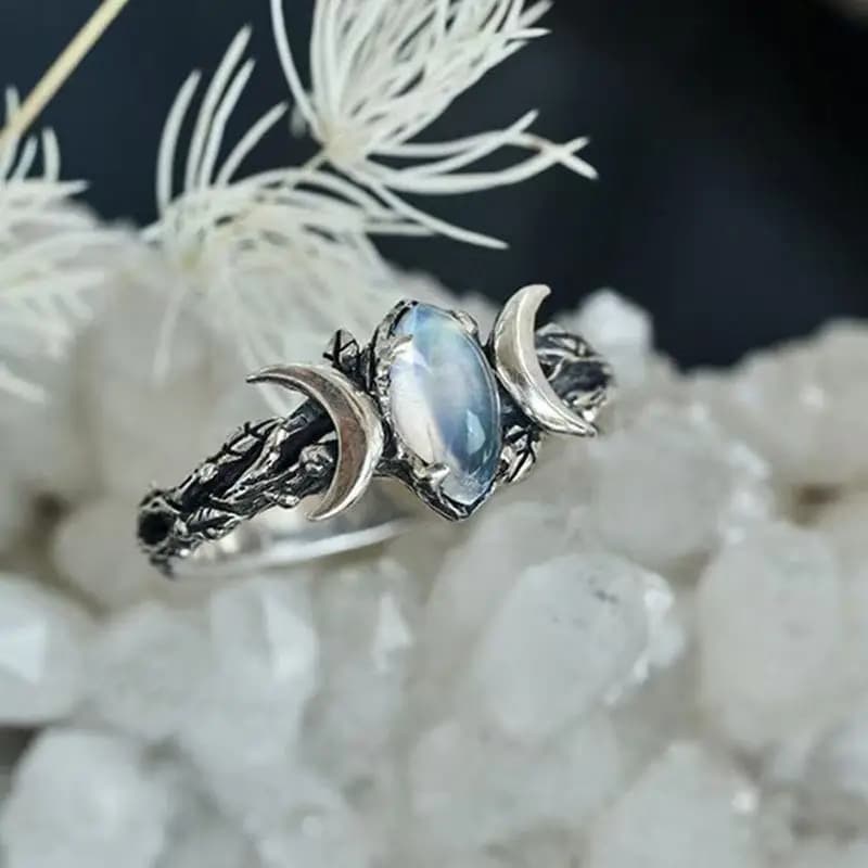 Triple Moon Goddess Sun Moon Nodo celtico Set di anelli per coppia Anelli in pietra con zirconi cubici Promessa di gioielli Regali per San Valentino