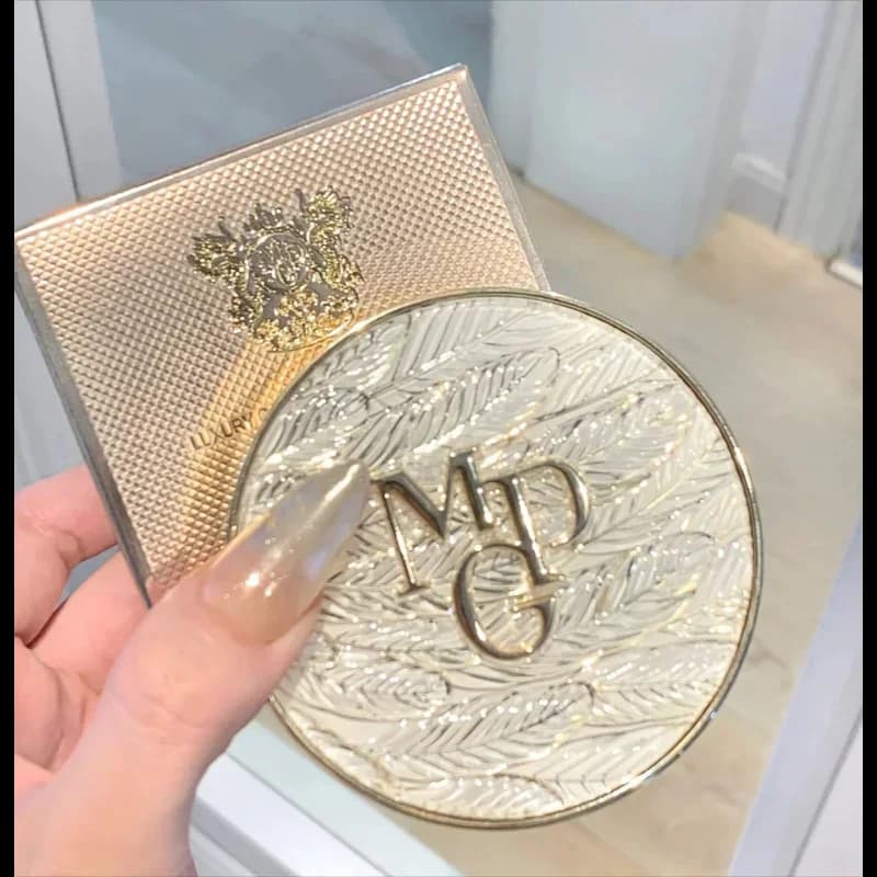 Maogeping Luxury Caviar Flawless Air Cushion Fondotinta liquido Correttore a lunga durata Idratante SPF30 Cosmetici per il trucco di bellezza