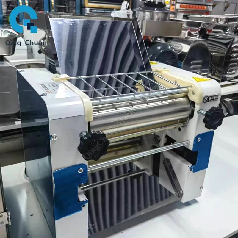 Macchina per noodle elettrica 2200W Acciaio inossidabile Larghezza 300mm Rullo Pressa per impasto Pasta Impastatrice commerciale Gnocco Noodles Maker