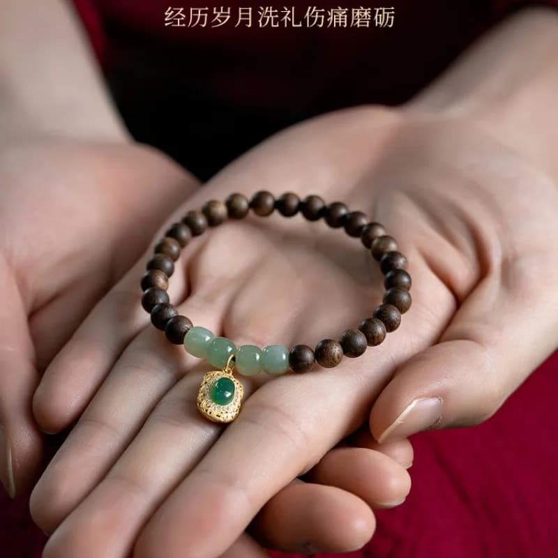 Vietnamese Nha Trang Old Bai Qi Nan Agarwood Bracelet for Women with Beeswax and Hetian Jade Gifts
