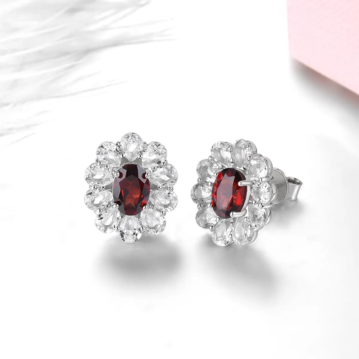 Orecchini a Perno in Argento Sterling 925 con Granato Rosso Naturale e Topazio Bianco, 5,7 Carati, Design Floreale, Regalo di Compleanno per Donne