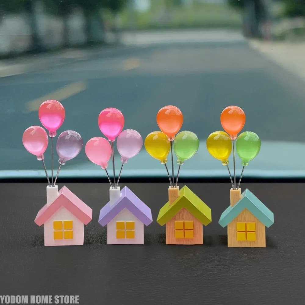 1 Confezione Decorazione Auto: Casa Palloncino, Specchietto Cruscotto, Decorazione in Resina a Cartone Animato, Mini Accessori Fai-da-te per la Casa, Statuette