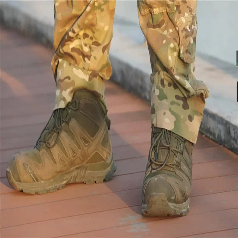 3D hiking shoes in three colors for outdoor sports, hiking, and tactical boots