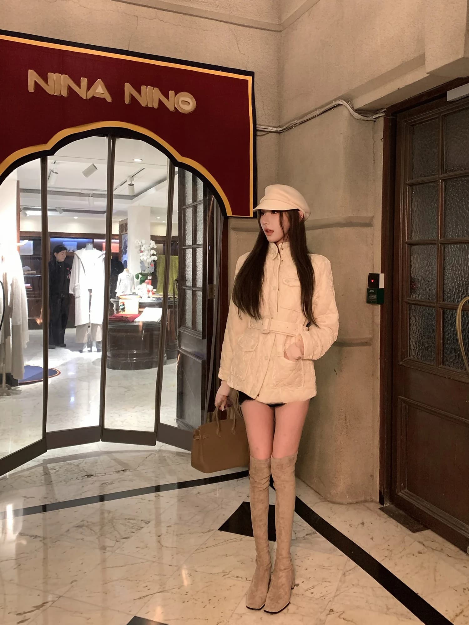 Cappotto Caldo in Velluto con Cintura in Cotone e Laccio in Vita, Stile Old Money Central Park, Modello Tubolare Dritto per il Pendolarismo