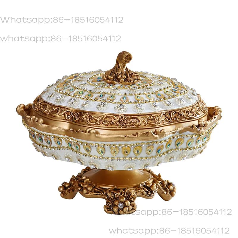 Piatto girevole europeo per frutta secca, ornamento per tavolino da salotto, piatto per snack di alta gamma con coperchio.