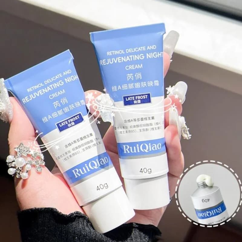 Nuova Crema Notte Nutriente alla Vitamina A con Retinolo e Vitamina E, Riduce Rughe e Linee Sottili, Lenisce e Idrata la Pelle, Crema Viso per una Pelle Liscia
