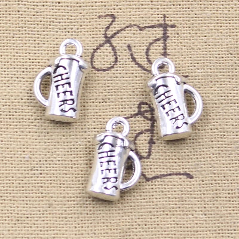 8 pz Charms Cheers Boccale di birra 18x11x6mm Argento Antico Pendenti di Colore Artigianato FAI DA TE Che fanno Risultati Gioielli Tibetani Fatti A Mano