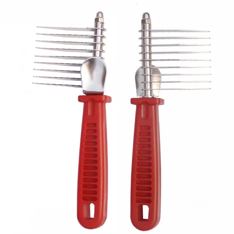 Pettine per cani Strumenti per toelettatura animali domestici Rastrello per cani Pettine Trimmer Pettine per cani per gatti in acciaio inossidabile per deformare Rimozione di morti opachi e annodati