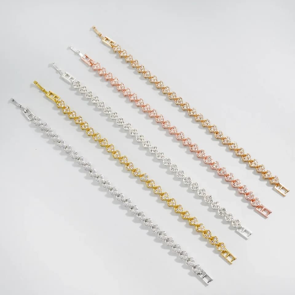 Luxury Roman Crystal Geometric Chain Bracelets for Women Trendy 2024 Goth Full Rhinestone Charm Bangles Wed Jewelry Accessories